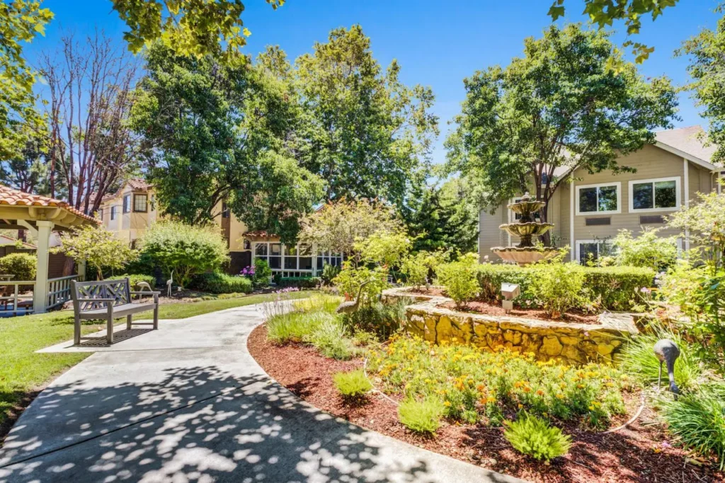 aegis gardens fremont courtyard